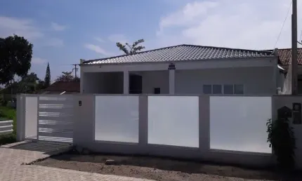 Casa com 4 quartos à venda na Rua Assunção, 452, Nereidas, Guaratuba