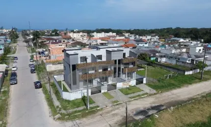 Casa com 3 quartos à venda na Rua Jose De Alencar, 1001, Brejatuba, Guaratuba
