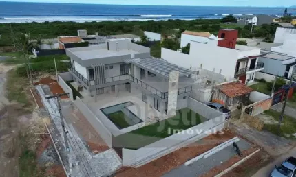 Casa com 5 quartos à venda na Rua Doutor Alfredo De Assis Gonçalves, Barra do Saí, Guaratuba