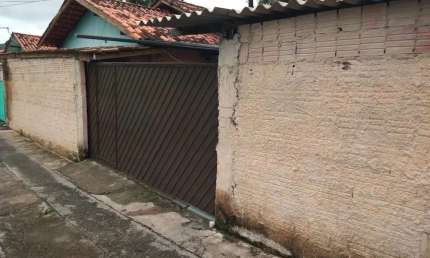 Casa com 3 quartos à venda na Rua Fabriciano Inácio Monteiro, 1195, Vargem do Bom Jesus, Florianópolis, 80 m2 por R$ 350.000