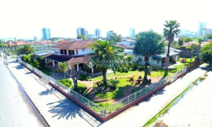 Casa com 5 quartos à venda na Atlantica, 2301, Centro, Tramandaí, 518 m2 por R$ 3.500.000