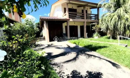 Casa com 3 quartos à venda na Rua Dante de Patta, 55, Ingleses do Rio Vermelho, Florianópolis, 229 m2 por R$ 1.880.000