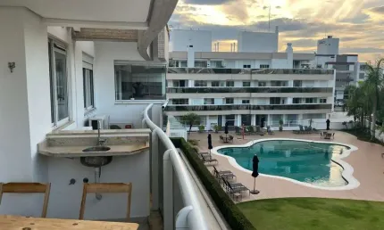 Apartamento com 2 quartos à venda na Rodovia Jornalista Maurício Sirotsky Sobrinho, 5610, Jurerê, Florianópolis, 75 m2 por R$ 1.550.000