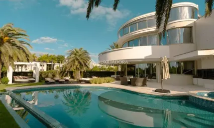 Casa com 5 quartos à venda na Avenida dos Pampos, 241, Jurerê Internacional, Florianópolis, 1600 m2 por R$ 39.000.000
