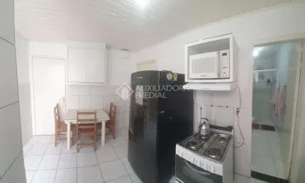 Prédio à venda na Rua Ovídio Zierke, 255, Cachoeira do Bom Jesus, Florianópolis, 143 m2 por R$ 599.000