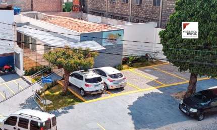 Na Cohabinal - Galeria com salas e lojas para locação.  Excelente localização.