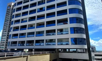 Duas vagas de garagem para venda no Condomínio Harmony Center – bairro de Petrópolis.