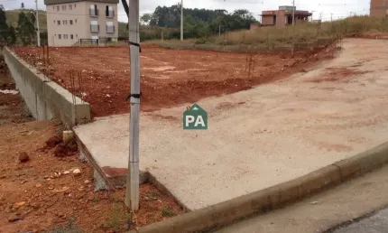 Terreno à venda no Loteamento Caldense, Poços de Caldas  por R$ 220.000