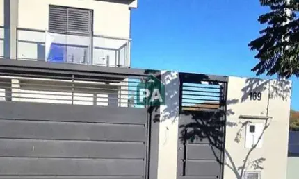 Casa com 2 quartos à venda no Jardins de Florença, Poços de Caldas  por R$ 530.000