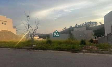 Terreno à venda no Jardins de Florença, Poços de Caldas  por R$ 498.000