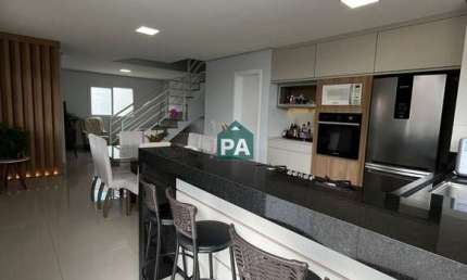 Casa com 3 quartos à venda no Jardim Vitória IV, Poços de Caldas  por R$ 675.000