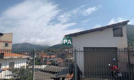 Casa com 3 quartos à venda no Jardim Santa Rosália, Poços de Caldas  por R$ 280.000