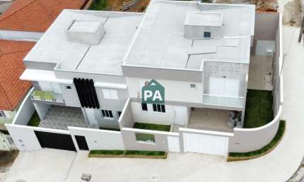Casa com 4 quartos à venda no Residencial Morumbí, Poços de Caldas  por R$ 850.000