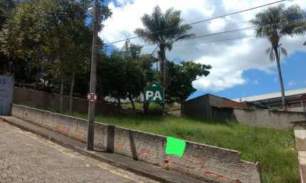 Terreno à venda na Vila Nossa Senhora de Fátima, Poços de Caldas  por R$ 235.000