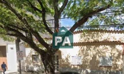 Casa com 2 quartos à venda no Centro, Poços de Caldas  por R$ 1.500.000