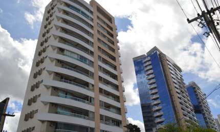 Apartamento com 3 quartos à venda na Avenida Senador Area Leão, Jóquei, Teresina