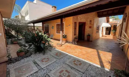 Casa com 4 dormitórios à venda, 312 m² por R$ 1.397.000,00 - Vila Alpes Suíços - Indaiatuba/SP