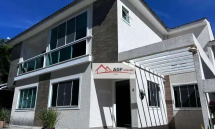 Casa em Condomínio, proximo as Praias de Itacoatiara e Itaipu