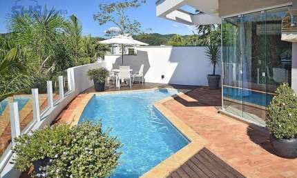 Casa com 4 dormitórios à venda, 500 m² por R$ 2.800.000,00 - Jardim Blumenau - Blumenau/SC