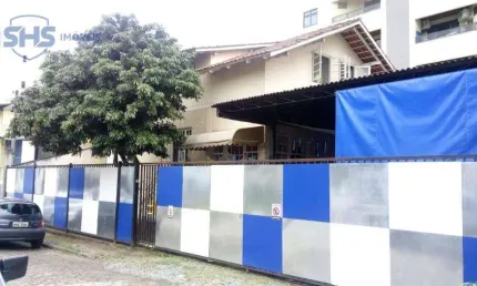 Casa com 10 dormitórios à venda, 175 m² por R$ 880.000,00 - Centro - Blumenau/SC