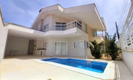Casa com 3 dormitórios à venda, 290 m² por R$ 2.500.000,00 - Centro - Penha/SC