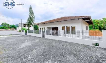 Casa para alugar com 200 m² - Salto do Norte - Blumenau/SC
