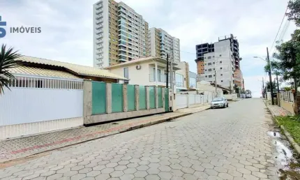 Casa com 3 dormitórios à venda, 138 m² por R$ 1.500.000,00 - Itacolomi - Balneário Piçarras/SC