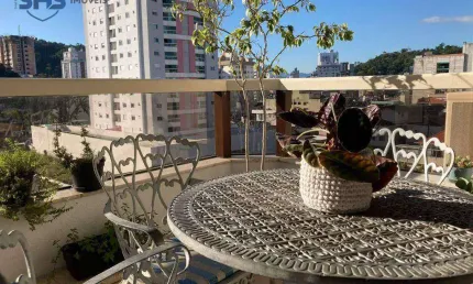 Apartamento com 3 dormitórios, sendo 1 suíte, com 148 m², no bairro Vila Nova em Blumenau