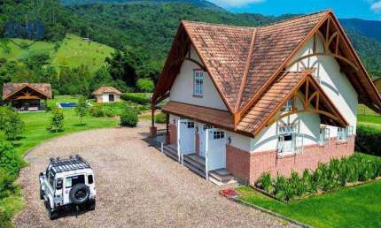 Casa com 2 dormitórios à venda, 355 m² por R$ 3.500.000,00 - Testo Alto - Pomerode/SC