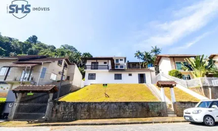 Casa à venda, 132 m² por R$ 690.000,00 - Velha - Blumenau/SC