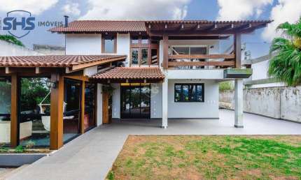 Casa com 3 dormitórios à venda, 248 m² por R$ 2.200.000,00 - Vila Nova - Blumenau/SC