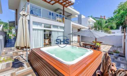 Casa à venda, 315 m² por R$ 2.600.000,00 - Itoupava Central - Blumenau/SC