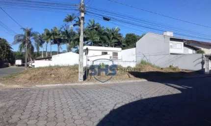 Terreno de Esquina Plano no Bairro Bela Vista em Gaspar