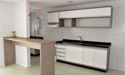 Apartamento com 2 dormitórios para alugar, 64 m² por R$ 2.275,00/mês - Velha - Blumenau/SC