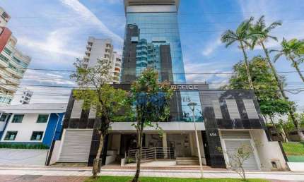 Sala à venda, 114 m² por R$ 1.300.000,00 - Centro (Blumenau) - Blumenau/SC