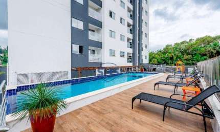 Apartamento com 2 dormitórios para alugar, 68 m² por R$ 3.635,00/mês - Água Verde - Blumenau/SC