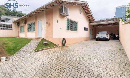 Casa com 3 dormitórios à venda, 217 m² por R$ 855.000,00 - Velha - Blumenau/SC