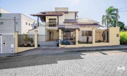 Casa com 4 dormitórios para alugar, 304 m² por R$ 7.750,00/mês - Itoupava Norte - Blumenau/SC