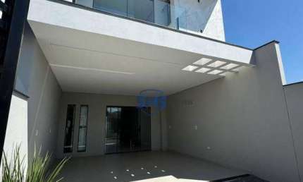 Sobrado com 3 suites em localização privilegiada no bairro Velha!