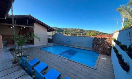 Casa com 3 dormitórios para alugar, 200 m² por R$ 4.300,00/mês - Velha Central - Blumenau/SC