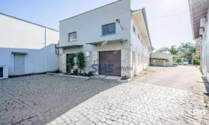 Galpão a venda em ótima localização no bairro coloninha em gaspar