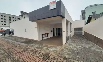 Sala Comercial Disponível Para Locação Próximo a Uno Chapecó.