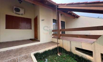 Casa com 4 quartos para alugar na Rua Borges De Medeiros  E, Maria Goretti, Chapecó