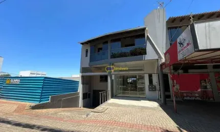 Sala comercial para alugar na Avenida Getúlio Dorneles Vargas - N, Passo dos Fortes, Chapecó