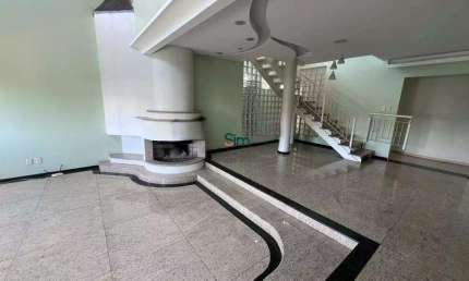 Apartamento com 4 quartos para alugar na Avenida Nereu Ramos  E, Centro, Chapecó