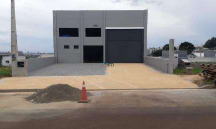 Casa para alugar na Avenida Olivo Tauffer, Desbravador, Chapecó
