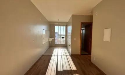 Apartamento com 2 quartos para alugar na Rua Nadir Elsina Canton Bonassi, Efapi, Chapecó