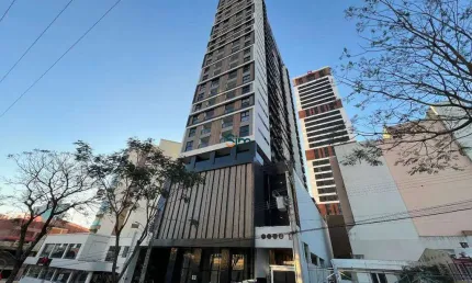 Apartamento semi-mobiliado para locação no centro de Chapecó!