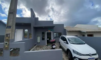 Casa com 2 quartos para alugar na Rua Altinir Festugato, Araras, Chapecó