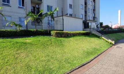 Apartamento Especial, andar alto com elevador e torre única :
